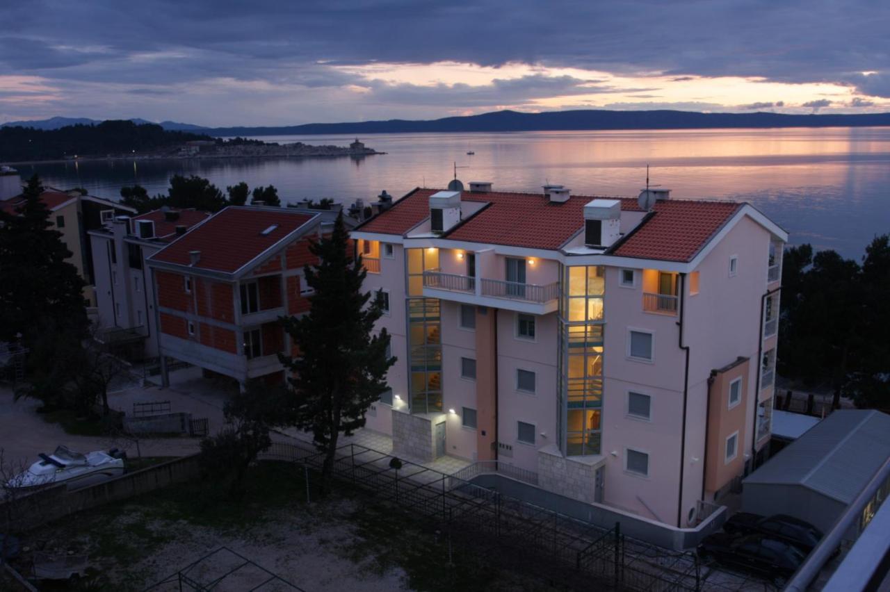 Simic * Makarska