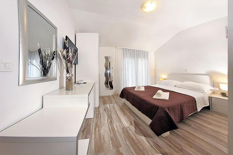 Simic Apartma *